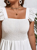 Vestido feminino com Babado e Fenda na Coxa Lateral Sophia. Plus Size