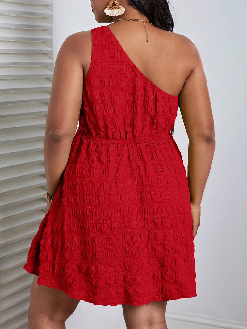 Vestido Feminino de Um Ombro Só e Cintura Marcada - Sybeli. Plus Size