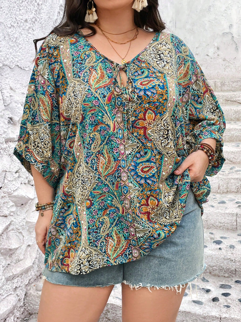 Blusa feminina Gola com Laço Marina. Plus Size