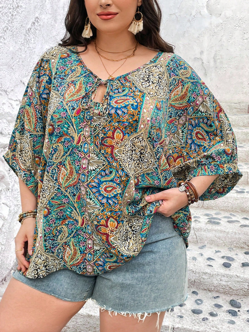 Blusa feminina Gola com Laço Marina. Plus Size