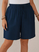 Bermuda Feminina Com Cordão Na Cintura e Bolsos Funcionais - Elise. Plus Size