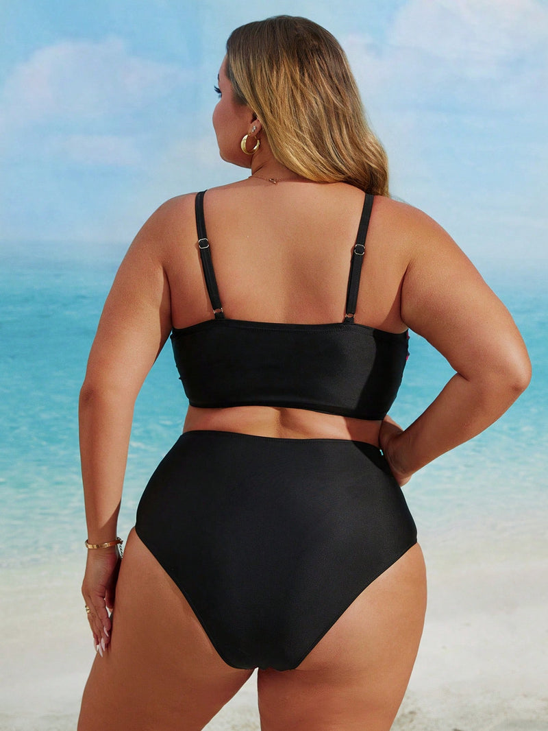 Biquíni Feminino com Amarração Frontal e Listras Elegantes - Margot. Plus Size.