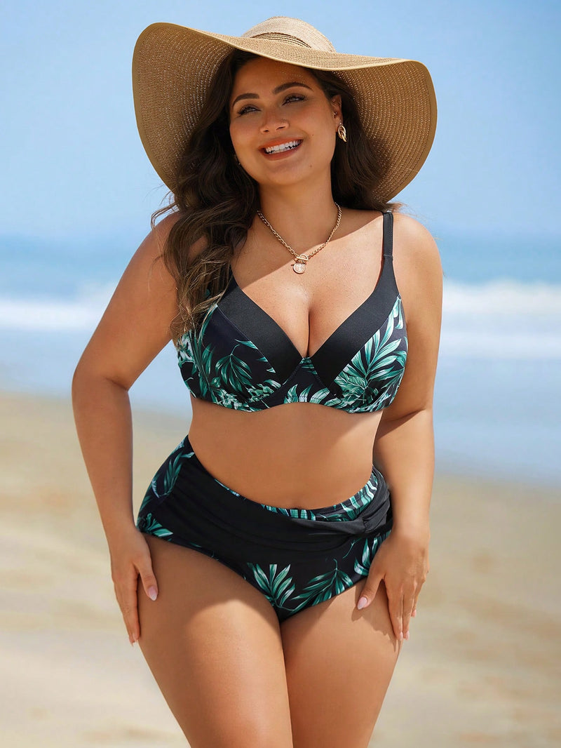 Biquíni Feminino com Estampa Tropical e Cintura Alta - Tacianne. Plus Size