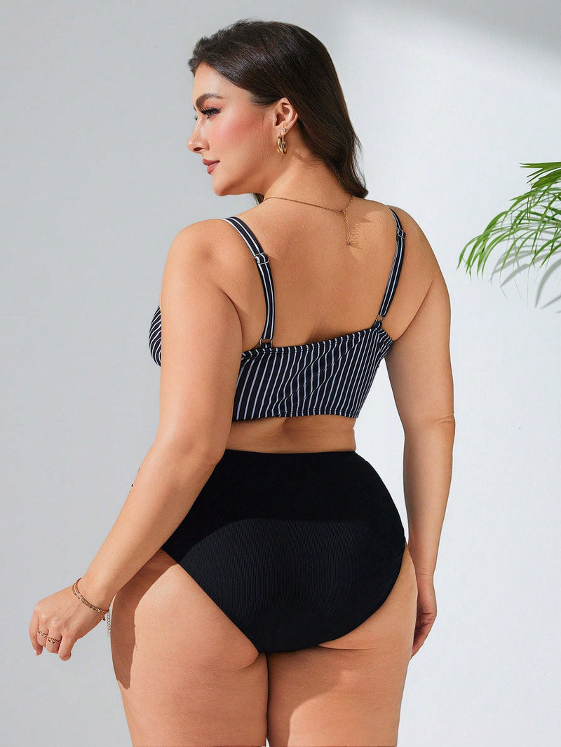 Biquíni Feminino com Detalhes em Franzidos e Design Moderno - Noémie. Plus Size