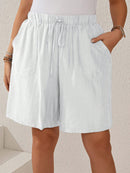 Bermuda Feminina Com Cordão Na Cintura e Bolsos Funcionais - Elise. Plus Size