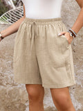 Bermuda Feminina com Estampa Animal Print e Cintura Ajustável - Camille. Plus Size