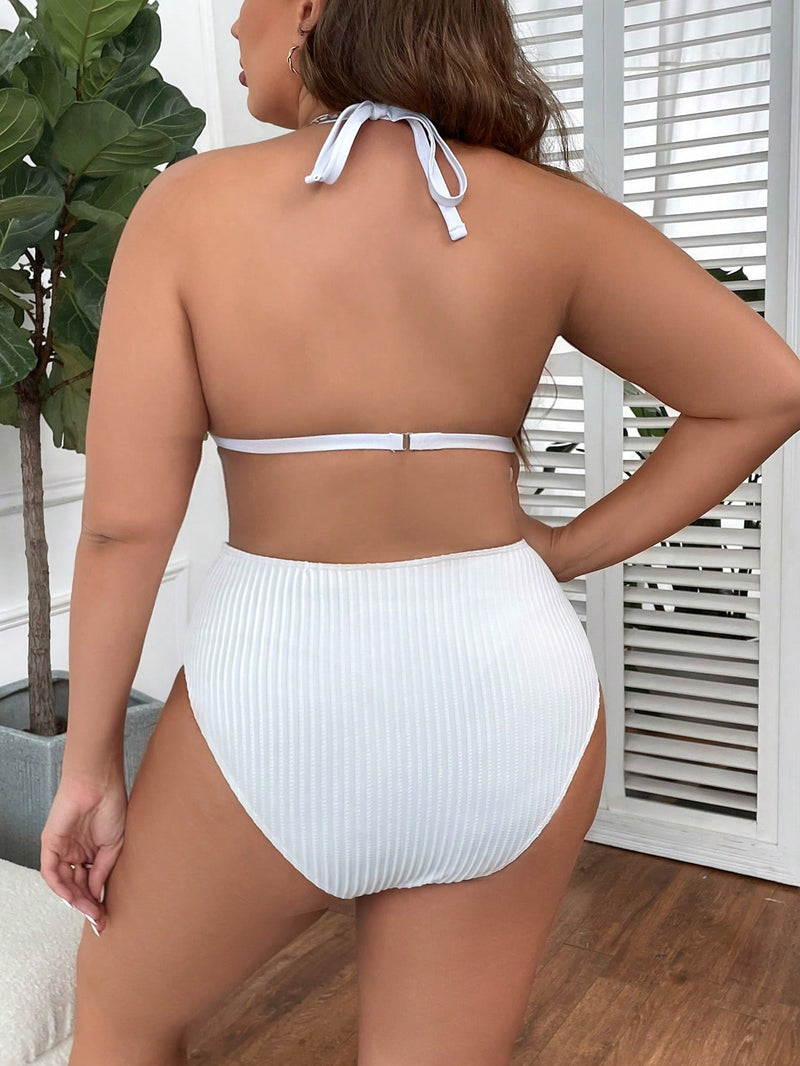 Biquíni Feminino com Textura Canelada e Detalhe com pérolas - Selena. Plus Size