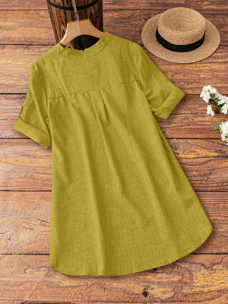 Blusa Feminina com Decote em V e Detalhe de Bainha Alta-Baixa - Vittoria. Plus Size