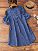 Blusa Feminina com Decote em V e Detalhe de Bainha Alta-Baixa - Vittoria. Plus Size