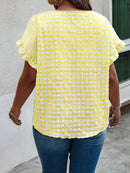 Blusa Feminina de Renda Quadriculada com Babados - Diva. Plus Size