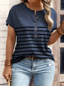 Blusa feminina gola redonda e botões frontais Juliana. Plus Size