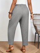 Calça Feminina com  Nó, Bolso Paula. Plus Size