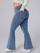 Calça Jeans de perna larga e malha elástica - Jolie. Plus Size