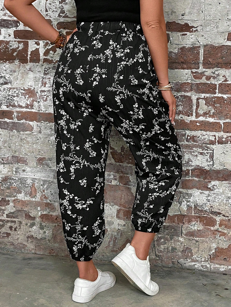 Calça Jogger feminina com Cintura Elástica e Bolsos. Plus Size