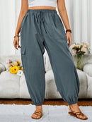 Calça feminina Tipo Jogger Com Laço Frontal Cristina. Plus Size