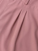 Calça feminina de cintura alta com pregas Iris. Plus Size