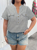 Camisa Feminina Bolso na Frente, Botões, Estilo Boho - Plus Size