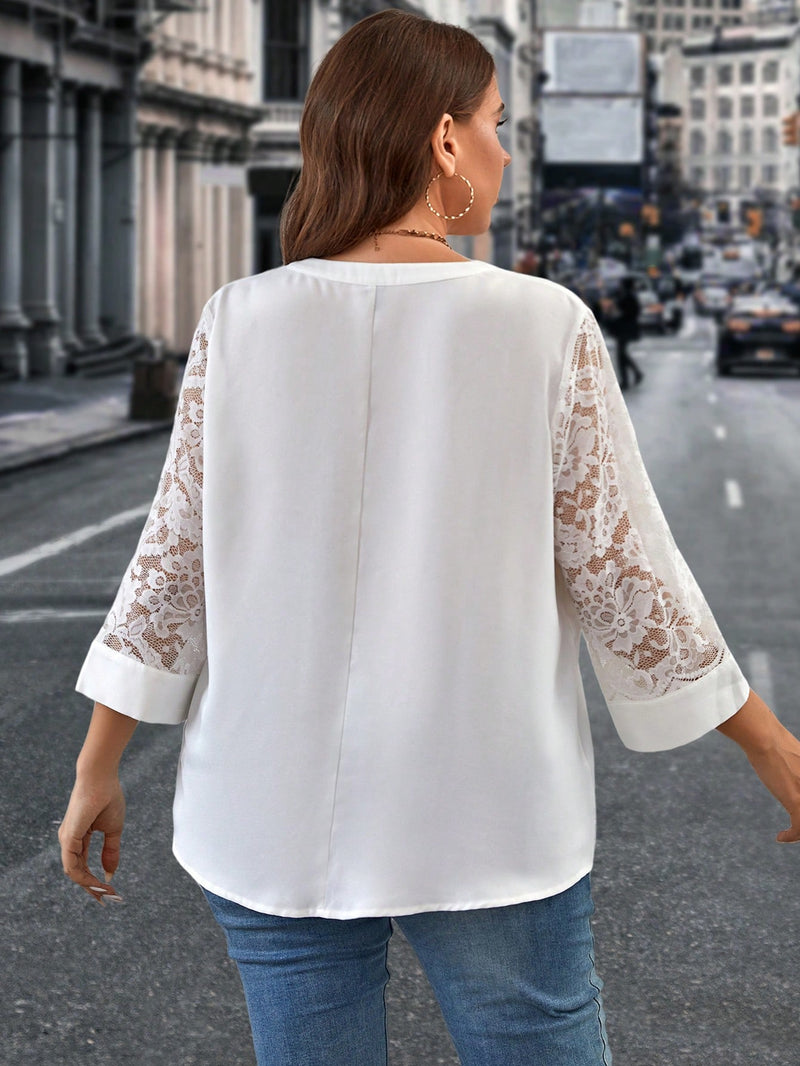 Camisa Feminina com manga de Renda Luisa. Plus size