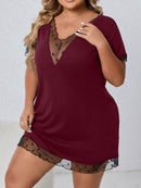 Camisola com detalhe em renda Tania Feminina Plus Size