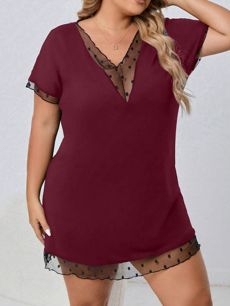 Camisola com detalhe em renda Tania Feminina Plus Size