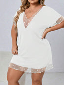 Camisola com detalhe em renda Tania Feminina Plus Size