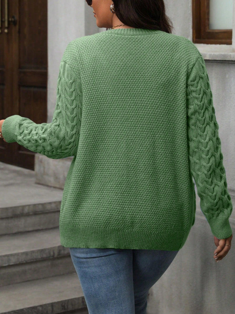 Cardigan Feminina Mangas Longas com Botões na Parte da Frente - Tatiane. Plus Size