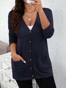 Cardigan Feminina com Botões e Bolsos Duplos - Élodie. Plus Size