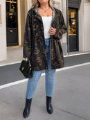 Casaco Feminino com Capuz e Amarração na Cintura – Milany. Plus Size