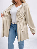 Casaco Feminino com Capuz e Amarração na Cintura – Milany. Plus Size