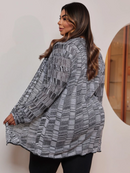 Casaco Feminino de Maganga comprida - Laila. Plus Size