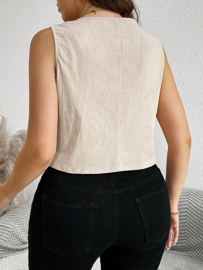 Colete Feminino Sem Manga com Botões Frontais e Decote em V - Helena. Plus Size