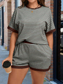 Conjunto Feminino de manga curta com gola redonda - Yana. Plus Size