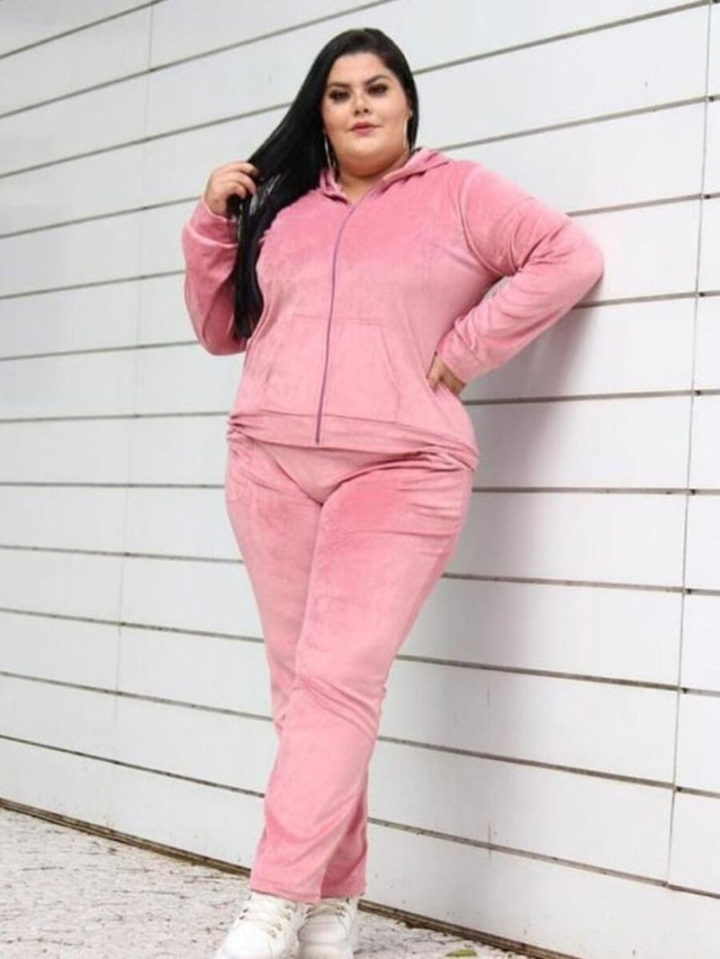 Conjunto Feminino aveludado com Capuz Alice. Plus Size