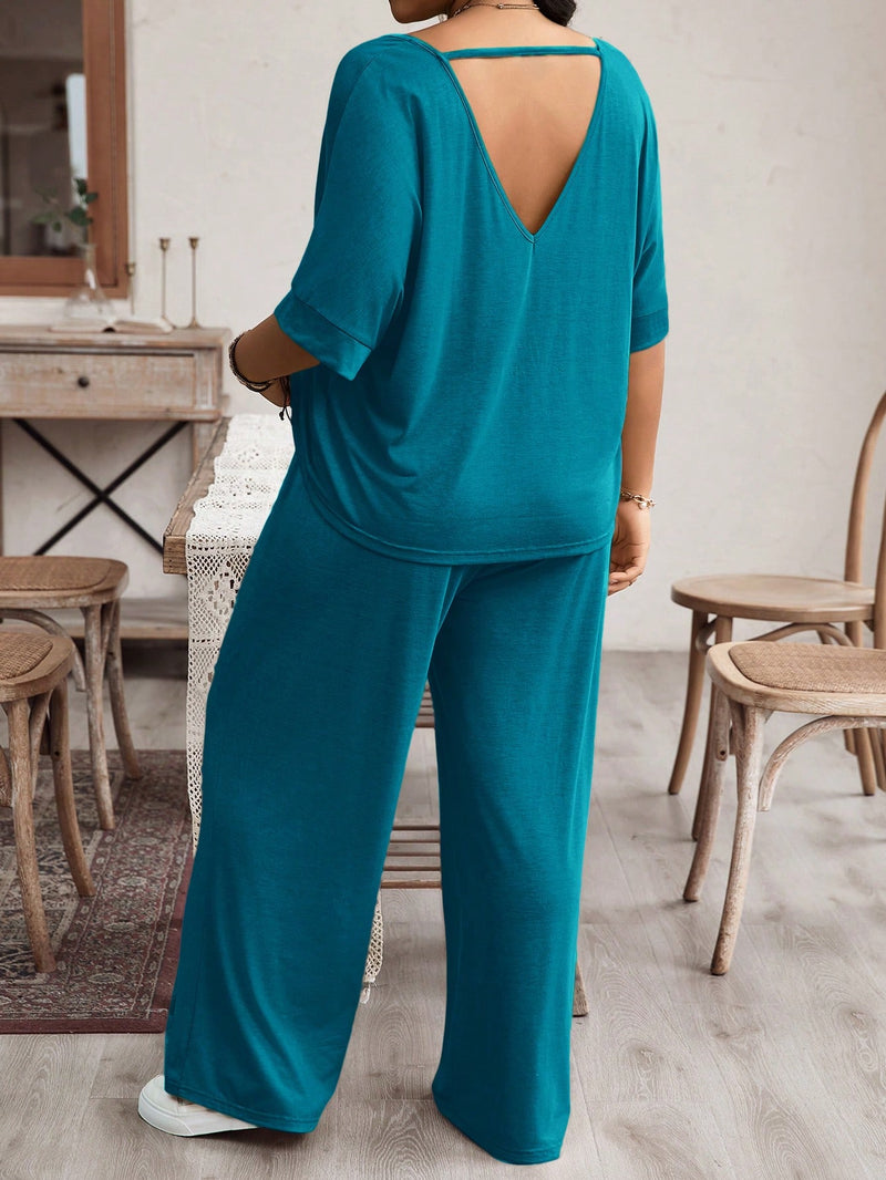 Conjunto Feminino camiseta com manga morcego e calça larga - Karol. Plus Size