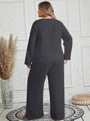 Conjunto Feminino com Blusa de Manga Longa e Calça Ayla. Plus Size