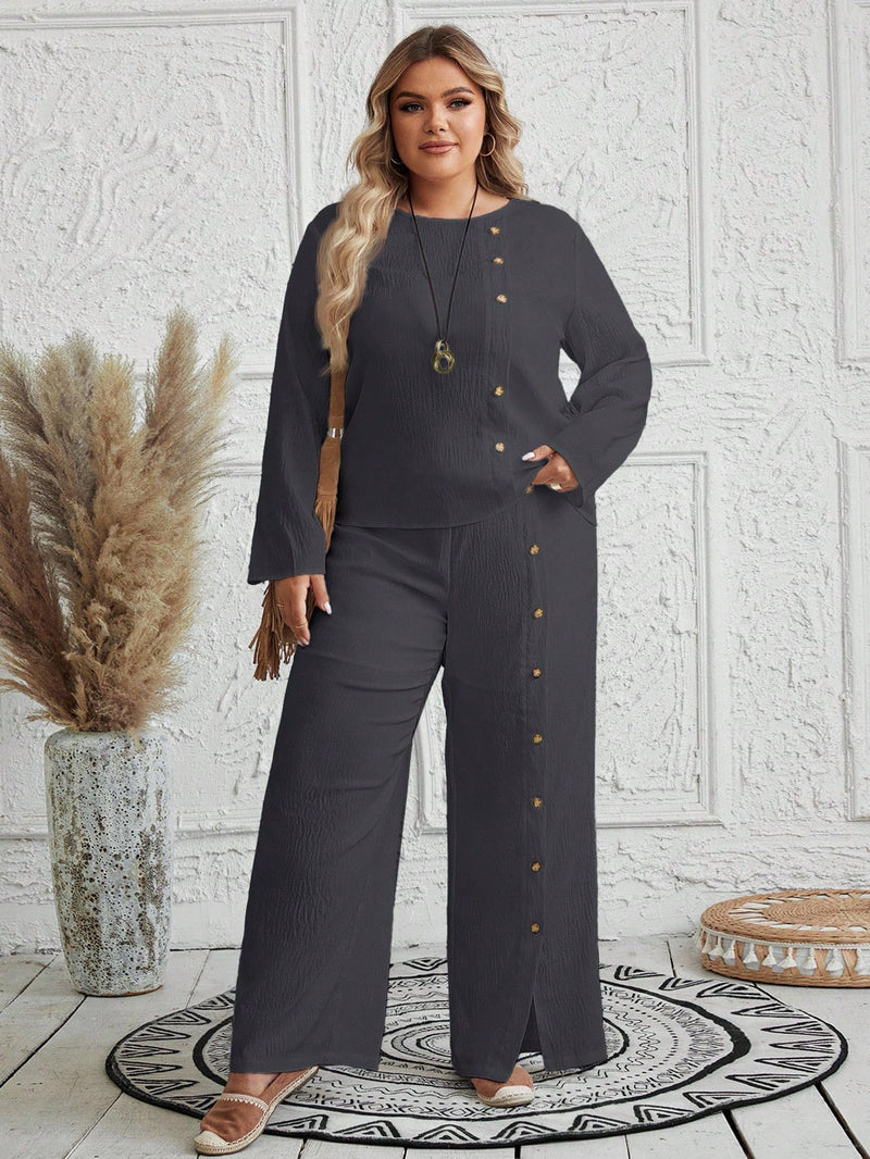 Conjunto Feminino com Blusa de Manga Longa e Calça Ayla. Plus Size