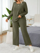 Conjunto Feminino de Manga Longa e Calça em Veludo Canelado- Lucie. Plus Size