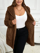 Jaqueta Feminina com capuz e mangas longas - Isabelle. Plus Size