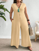 Macacão Feminino com Fechamento Frontal em Botões e Tecido Leve - Ilza. Plus Size