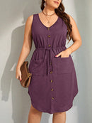 Vestido Feminino com Bolsos Frontal e Cintura Ajustável - Jady. Plus Size.