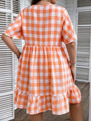 Vestido Feminino com Estampa Xadrez e Botões Frontais - Ruby. Plus Size