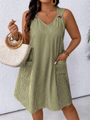 Vestido Feminino Reto sem Mangas - Naya. Plus Size