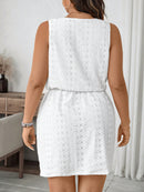 Vestido Feminino Sem Manga Sara. Plus Size