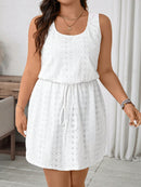 Vestido Feminino Sem Manga Sara. Plus Size