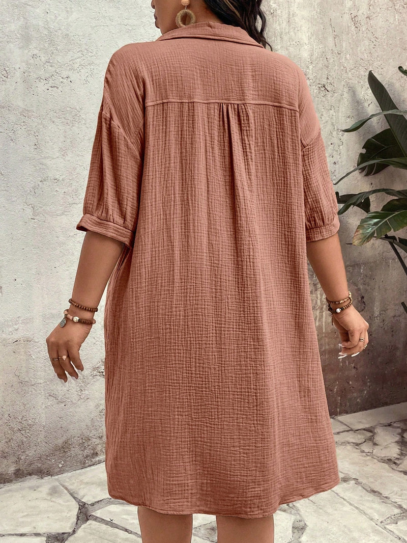 Vestido Feminino com Bolsos Frontais e Botões - Melina. Plus Size
