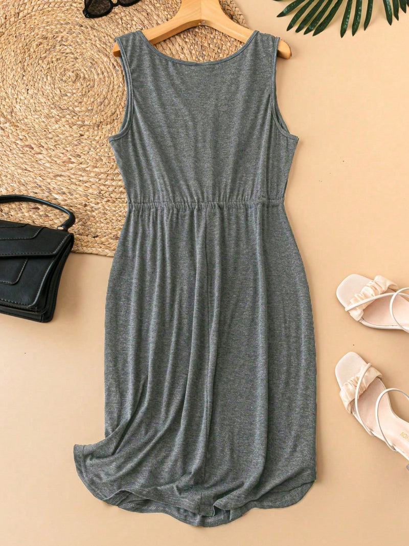 Vestido Feminino com Bolsos Frontal e Cintura Ajustável - Jady. Plus Size.
