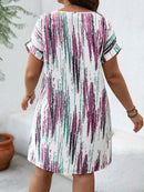 Vestido Feminino decote redondo e manga curta - Mika. Plus Size