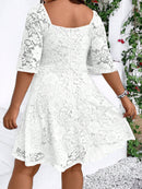 Vestido feminino de Renda Olivia. Plus Size