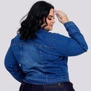 Jaqueta jeans Feminina detalhe bolso - Lindalva. Plus Size