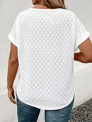 Blusa feminina com gola V e cores brilhantes Lucilda. Plus Size